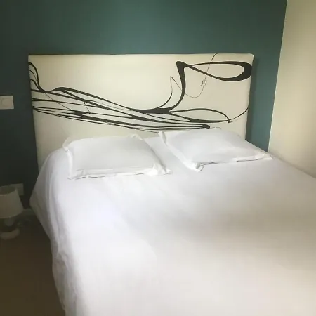 Le Saint Martin Hotel
