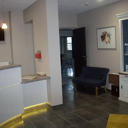 Le Saint Martin Ξενοδοχείο Sablé-sur-Sarthe