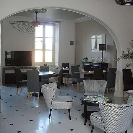 Le Saint Martin Hotel 2*
