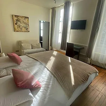 Le Saint Martin Hotel Sable-sur-Sarthe